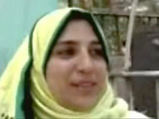 Єгиптянка хіджаб sharmota смокче a укол - live.arabsonweb.com