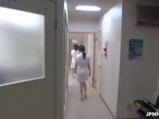Japonesa enfermera consigue traviesa con un sexualmente despertado part6